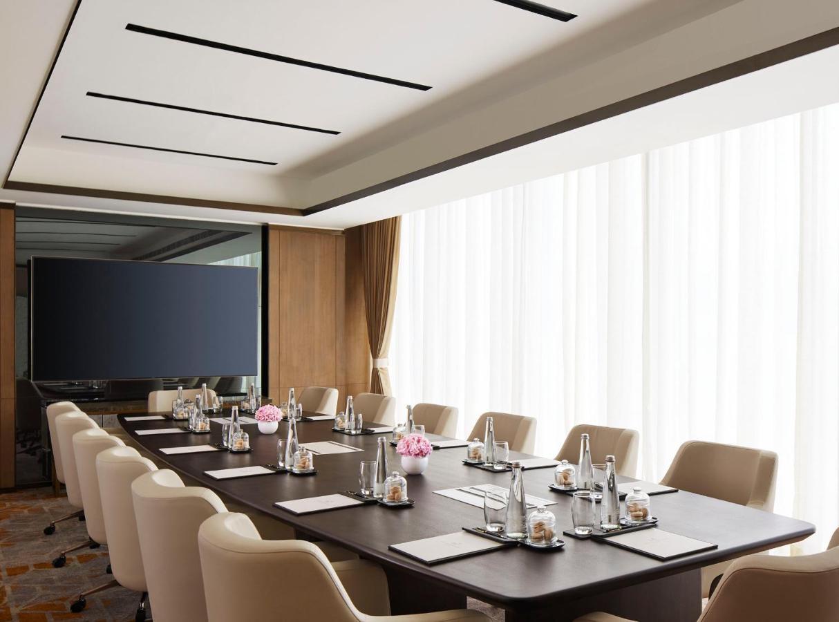 Taj Wellington Mews Chennai 호텔 외부 사진